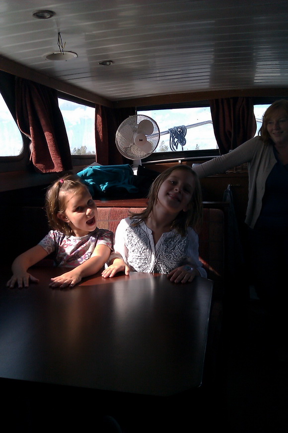Op de boot van opa en oma